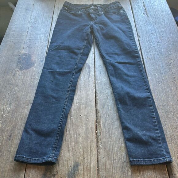 Levi’s low rise jeans - Picture 1 of 5